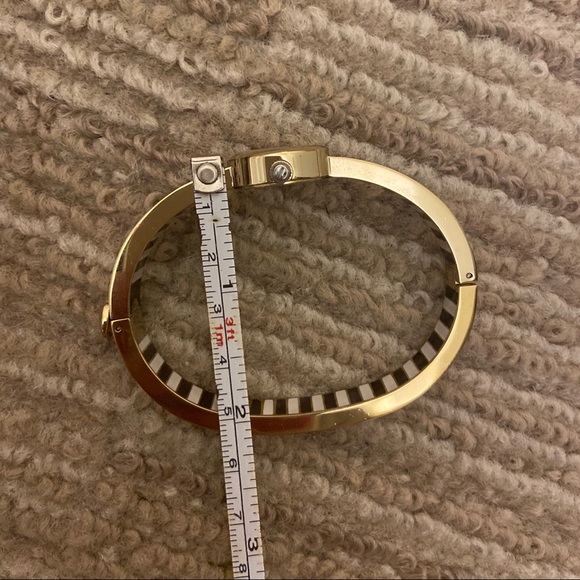 Henri Bendel pink/gold watch - Picture 8 of 8